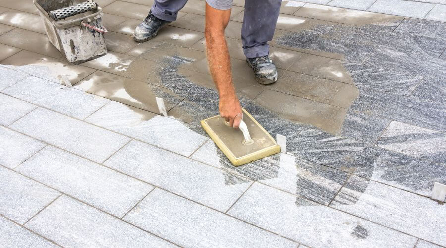 Professional residential roofers in Helmville, MT